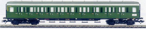 Compartment Car 2nd & 3rd class type BC4i-33