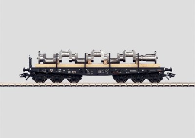 DB Heavy Duty Flat Car with Machine Parts Load (L)