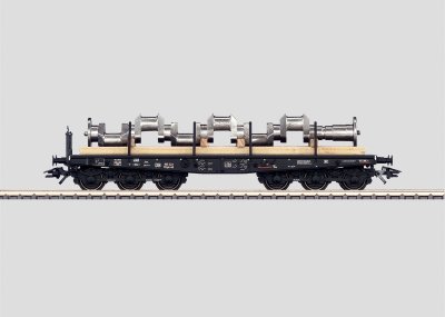 DB Heavy Duty Flat Car with Machine Parts Load (L)