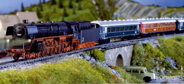 Insider DB cl 05 Steam Locomotive with Tender