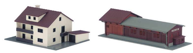 Apartment House w/Multiple Use Structure Building Kit