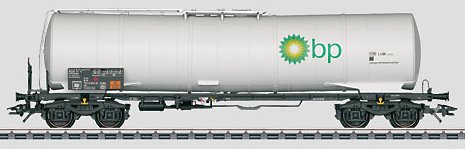 BP Petroleum Oil 4-Axle Tank Car