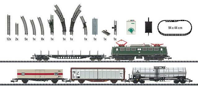 Freight Train Starter Set w/Analog Controller