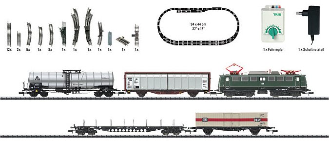 Starter Set with a Freight Train, Track Layout, Locomotive Controller