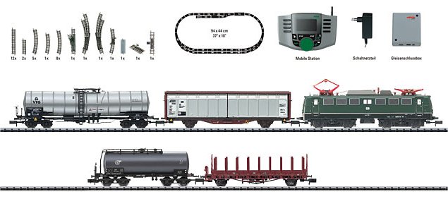 Freight Train Digital Starter Set.