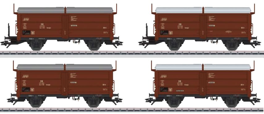 Display with 20 Type Tes-t-58 Kmmgks Freight Cars