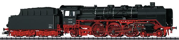 DB class 03 Express Steam Locomotive w/Tender.