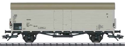 DB Refrigerator Car with Marker Light