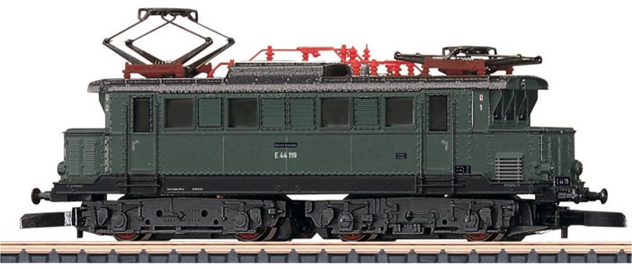 DB cl E 44 Electric Locomotive