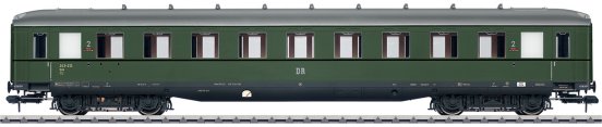 DR Schrzenwagen Skirted Coach, 2nd Class, Era III