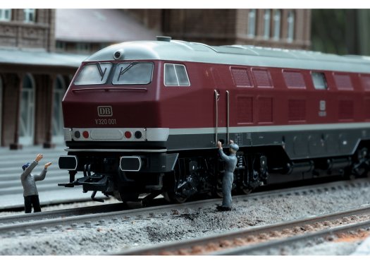 DB Calss V 320 Heavy Diesel Locomotive