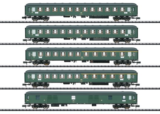 D 360 Express Train Passenger Car Set, Era IV