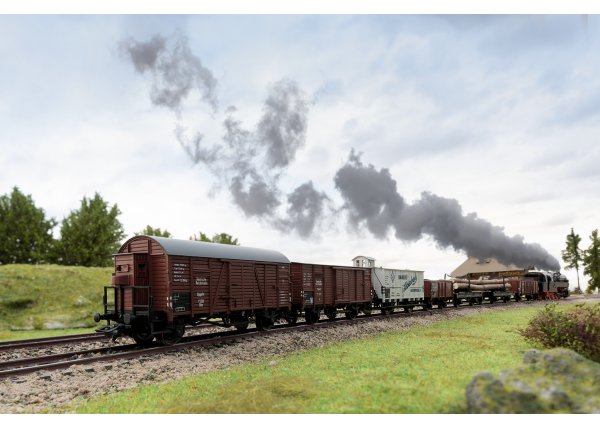 Freight Car Set for the Class 95 Steam Locomotive