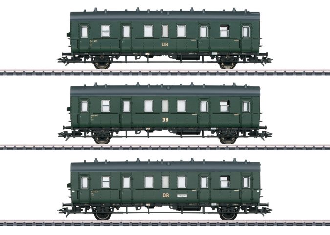 Passenger Car Set for the Class 75