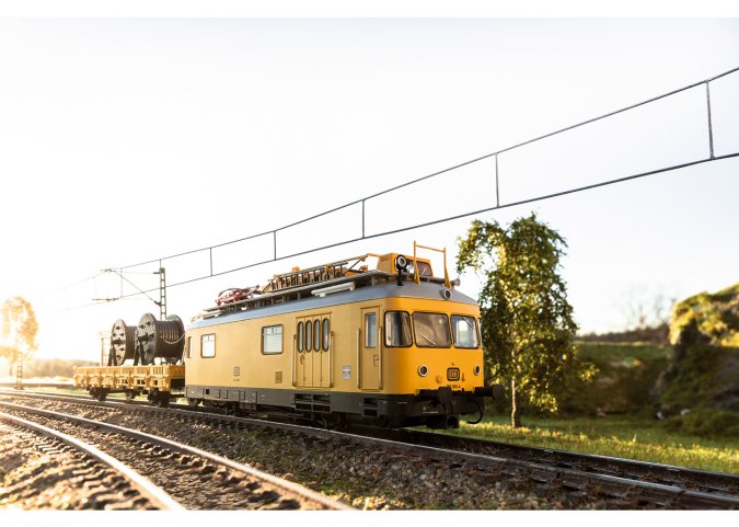 Class 701 Powered Catenary Maintenance Rail Car